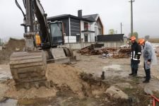 YAVRU KÖPEK İÇİN SEFERBER OLDULAR