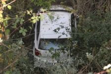 YOLDAN ÇIKIP DEREYE UÇTU