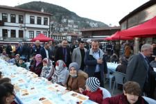 BAŞKAN ÖZCAN İLÇE İLÇE GEZİYOR