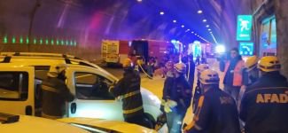 BOLU DAĞI TÜNELİNDE EKİPLERİ ALARMA GEÇİREN OLAY