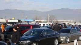 BOLU İKİNCİ EL OTO PAZARINDA YILBAŞI YOĞUNLUĞU