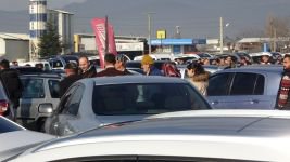 BOLU İKİNCİ EL OTO PAZARINDA YILBAŞI YOĞUNLUĞU