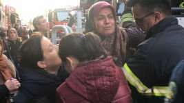 BOLU'DA APARTMANIN BODRUMUNDA ÇIKAN YANGINDA MAHSUR KALDI