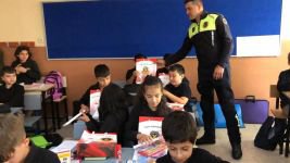 MİNİKLERE JANDARMADAN TRAFİK DERSİ