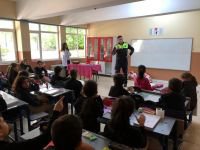 MİNİKLERE JANDARMADAN TRAFİK DERSİ