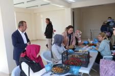 ONLARCA KADIN İHRACAT İÇİN KOLLARI SIVADI