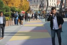 RENKLİ CADDE İLK HAFTADAN SOLDU...