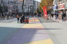 RENKLİ CADDE İLK HAFTADAN SOLDU...