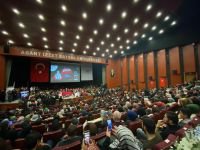 ÜNLÜ YAZAR HAYATİ İNANÇ SALONU TAŞIRDI
