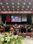 ÜNLÜ YAZAR HAYATİ İNANÇ SALONU TAŞIRDI