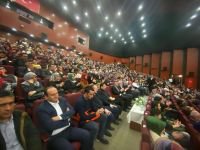ÜNLÜ YAZAR HAYATİ İNANÇ SALONU TAŞIRDI