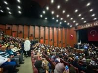 ÜNLÜ YAZAR HAYATİ İNANÇ SALONU TAŞIRDI