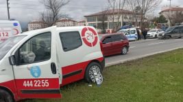 ANİDEN YOLA ÇIKTI: 1 YARALI