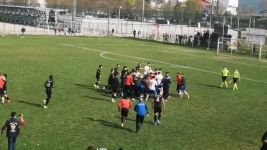 BOLU’DA AMATÖR KÜME PLAY-OFF MAÇINDA ORTALIK KARIŞTI