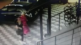 BOLU'DA APARTMANDAN AYAKKABI ÇALAN TEYZE-YEĞEN ADLİYEDE...