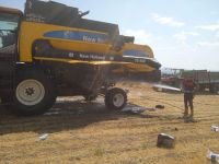 BOLU'DA BİÇERDÖVER AZ KALSIN KÜL OLUYORDU...