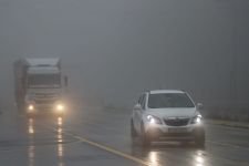 BOLU'DA DAĞILMAYAN SİSLER YİNE VAR