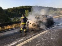 BOLU'DA LÜKS ARAÇTAN GERİYE HURDA YIĞINI KALDI...