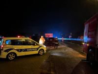 BOLU'DA LÜKS CİP SU KANALINA UÇTU: 1 YARALI