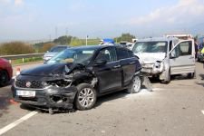 BOLU'DA ZİNCİRLEME KAZA...6 YARALI