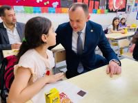 İSMAİL AKGÜL ÇOCUKLARLA ÇOCUK OLDU...