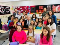 İSMAİL AKGÜL ÇOCUKLARLA ÇOCUK OLDU...