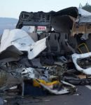 FECİ KAZA: SERVİS KAĞIT GİBİ YIRTILDI... 1 ÖLÜ, 4 YARALI