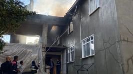 GÖYNÜK'TE YANGIN EV KULLANILMAZ HALE GELDİ