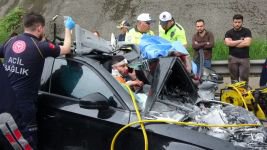 LÜKS OTOMOBİL TUZ BUZ OLDU... ALLAHIM BU NASIL KAZA....