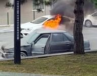 OTOMOBİL ALEV ALEV YANDI...