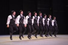 BOLU ANADOLU’NUN RENKLERİ HALK OYUNLARI GÖSTERİLERİ COŞKUYLA SERGİLENDİ