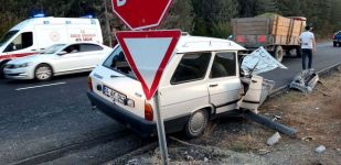 BOLU- MUDURNU YOLUNDA FECİ KAZA: 1 ÖLÜ, 1 YARALI