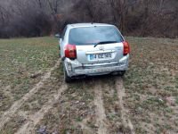 BOLU'DA BOŞ ARAZİYE UÇAN ARACIN SÜRÜCÜSÜ YARALANDI...