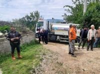 BOLU'DA İKİ KATLI EV ALEV ALEV YANDI...