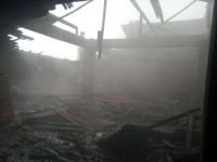 İŞ YERİNİN ÇATISINDA YANGIN ÇIKTI