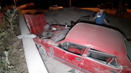 KONTROLDEN ÇIKAN OTOMOBİL DUVARA ÇARPTI.. 1 ÖLÜ