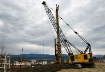 KÖPRÜ YAPIMINDA ÇALIŞMALAR BÜYÜK ÖLÇÜDE TAMAMLANDI