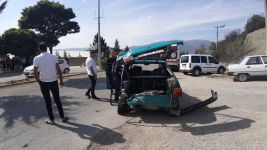 OTOMOBİL İLE PİKAP ÇARPIŞTI: 1 YARALI