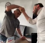 OTOMOBİL PAZARINDA KAVGA GİBİ PAZARLIK...