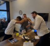 OTOMOBİL PAZARINDA KAVGA GİBİ PAZARLIK...