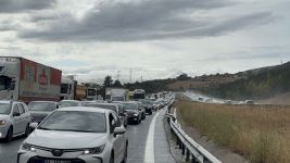 OTOYOLDA ZİNCİRLEME KAZA: 3 YARALI