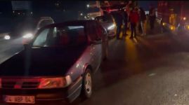 TEK ŞERİTTE ZİNCİRLEME KAZA... TAM 6 SAAT TRAFİK KİTLENDİ...