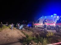BOLU YOLUNDA FECİ KAZA... 1 ÖLÜ 4 YARALI...