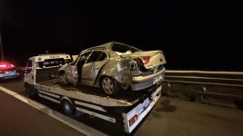 BOLU'DA FECİ KAZA... BARİYERE ÇARPAN ARAÇ HURDAYA DÖNDÜ