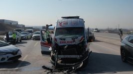 FECİ KAZADA 5 KİŞİ YARALANDI