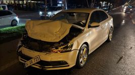 GECENİN SICAK HABERİ... D-100'DE 2 OTOMOBİL ÇARPIŞTI... 2 YARALI