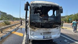 MİDİBÜS ALEV ALEV YANDI