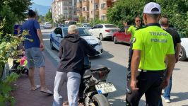 POLİSTEN MOTOSİKLETLİ GENCE TAVSİYE....