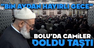 BÖYLE YOĞUNLUK GÖRÜLMEDİ...BOLU'DA VATANDAŞLAR CAMİLERE AKIN ETTİ...