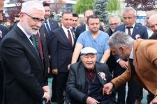 ÜM BOLU ORADAYDI! İZZET BAYSAL İÇİN DUYGU DOLU TÖREN